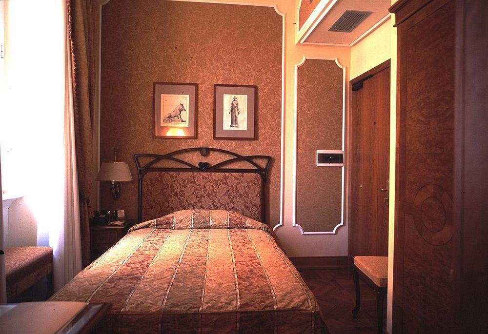 Hotel Villa Morgagni Rom Værelse billede